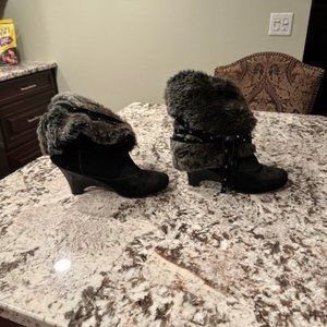 Booties with faux fur, Black